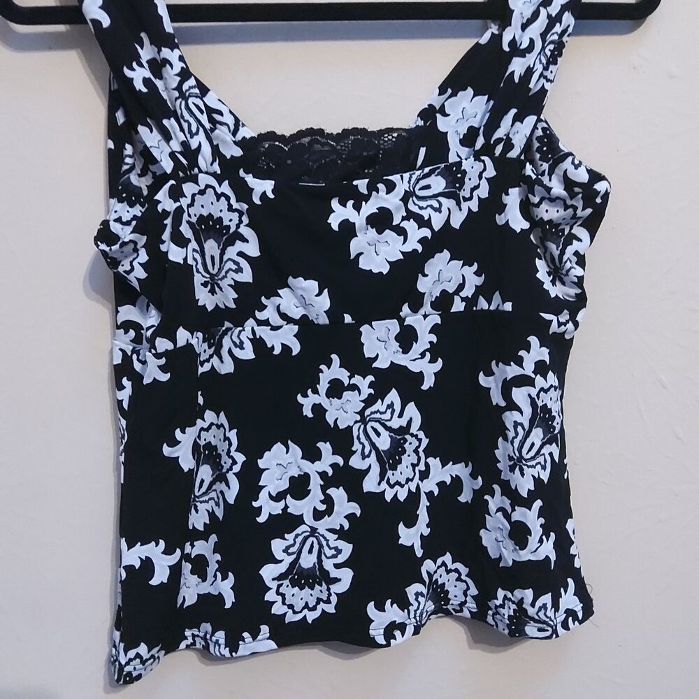 WHBM - Picture 5 of 6
